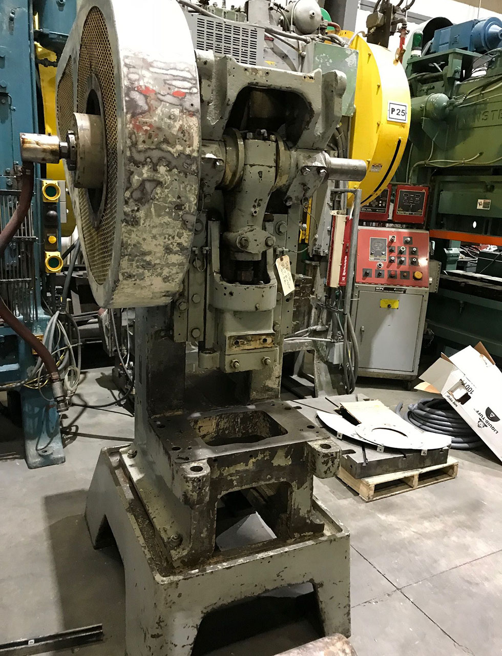 32 Ton Remanufactured Minster High-Speed Press Stock 1130