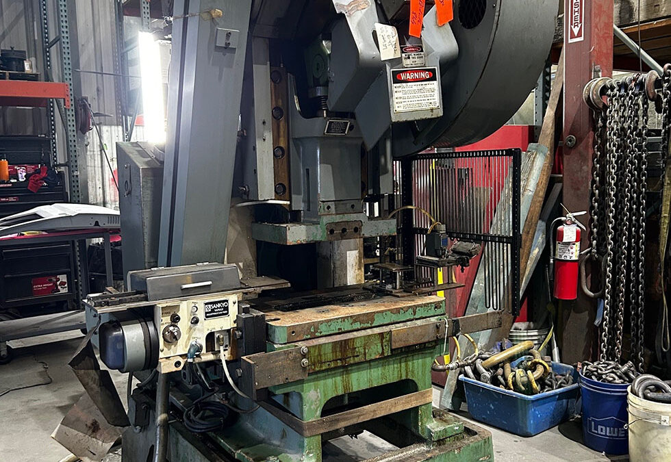 45 TON RECONDITIONED MINSTER HIGH SPEED C-FRAME POWER PRESS [STK# 1342]